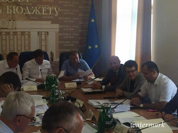 Бюджетний комітет ВР погодився дати додаткові кошти на дороги Полтавщини