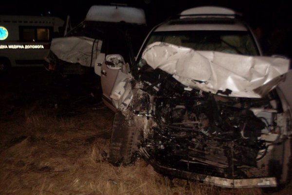 В двух авариях на Киевщине и Днепропетровщине пострадали 15 человек(фото)