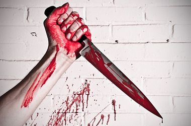 Отец кухонным ножом зарезал собственную дочь в Николаеве