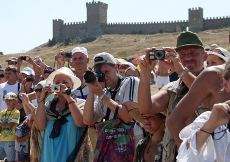 В Крыму для туристов появятся спецкарты со скидками и билетами