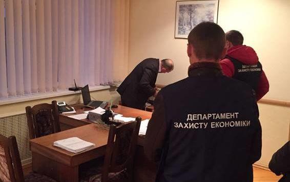 Киевский чиновник купил более двух десятков квартир в Киеве на бюджетные деньги