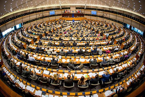 Европарламент приостановил вступление Турции в ЕС(Обновлено)