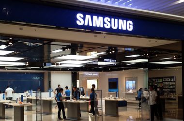 Samsung может разделиться на две компании – СМИ