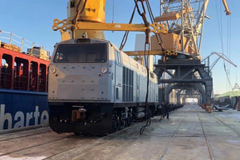 В Украину доставлены еще пять локомотивов General Electric