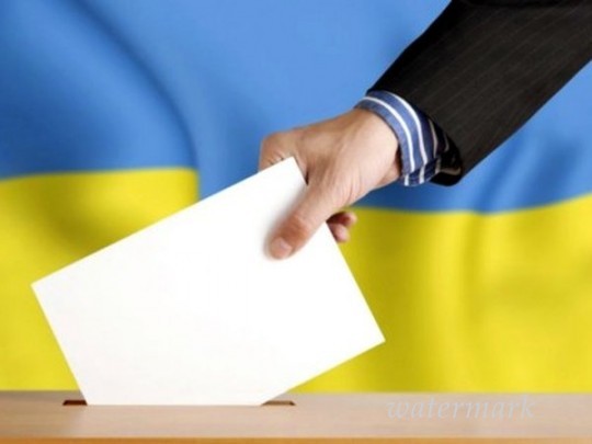 Во другой тур на выборах президента выходят Порошенко и Зеленский, — опрос